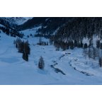 Karlinbach mit Melager Alm im Hintergrund